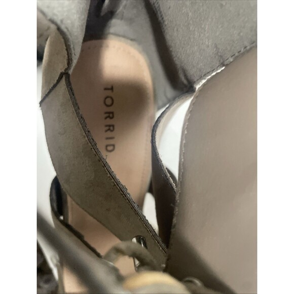 Torrid Sandals Women’s 11.5W Olive Faux Suede Open Toe Lace Up Block Heel Zip Up - Picture 13 of 15